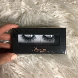 NIB Lilly Lashes 3D Mink Miami Most Popular style